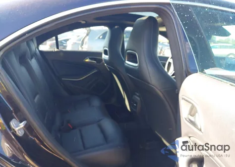 2014 Mercedes-Benz Cla 250 z USA, uszkodzony, nr VIN WDDSJ4EB0EN157809